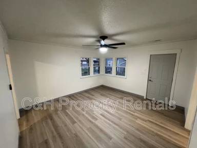 Main picture of 631 Miles Ave