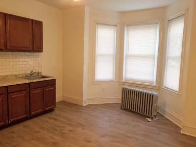 Main picture of 3852 N Park Ave