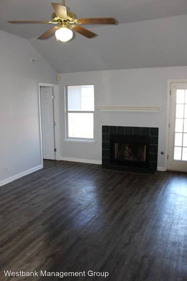 Main picture of 14504 Varrelman St