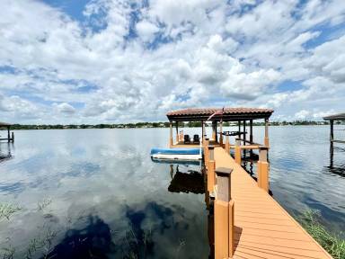 Main picture of 1802 Lake Roberts Ct
