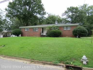 Main picture of 322 Adamson Ave