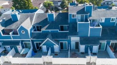 Main picture of 219 S Redwood Ave