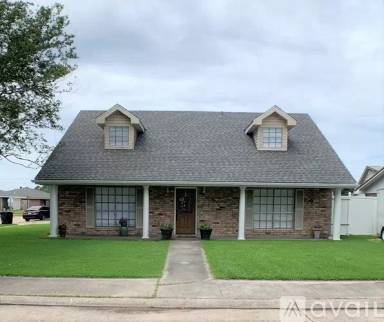 Main picture of 2216 Acadian Dr