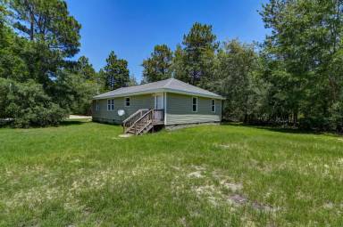Main picture of 477 Bush Berry Rd