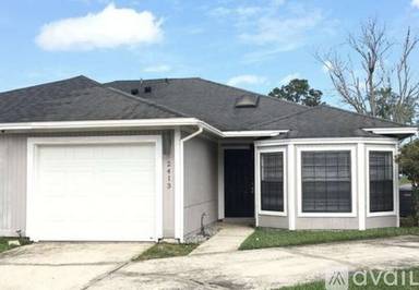 Main picture of 2413 Ironstone Dr W