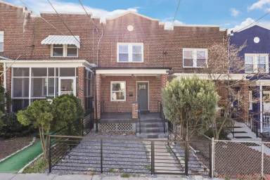 Main picture of 1483 Morris Rd SE