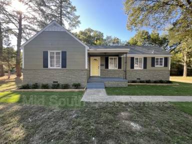 Main picture of 1581 Rebecca St