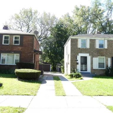 Main picture of 2117 E 96th Pl