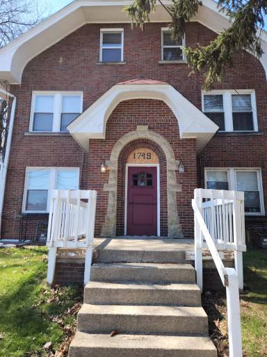 Main picture of 1749 Market Ave N