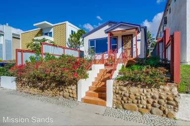 Main picture of 3723 Arnold Ave