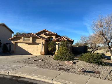 Main picture of 3008 S Cortland Cir