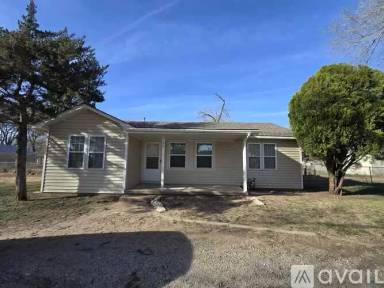 Main picture of 1136 W 47th St N