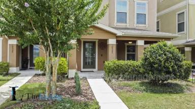 Main picture of 10542 Green Ivy Ln