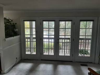 Main picture of 2406 Lake Blvd