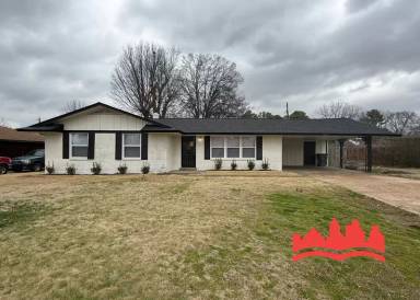 Main picture of 1456 E Raines Rd