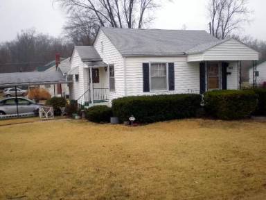 Main picture of 502 E Highway 72