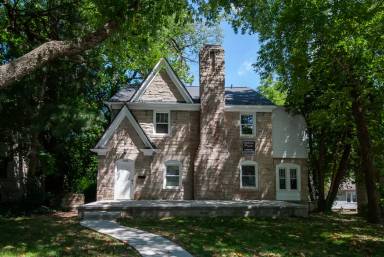 Main picture of 700 N Washington St