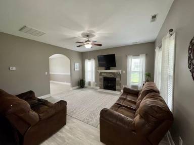 Main picture of 132 Foggy River Way