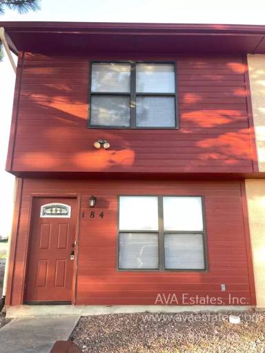 Main picture of 184 E Spaulding Ave