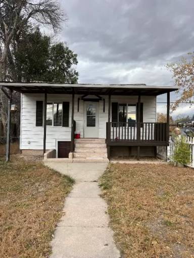 Main picture of 2510 E 11th St