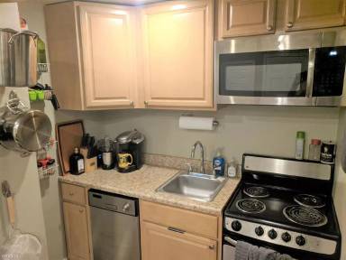 Main picture of 735 Somerville Ave