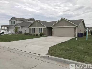 Main picture of 419 Northfield Rd