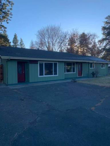 Main picture of 21119 Bear Creek Rd