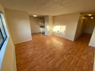 Main picture of 3626 Fremont Ln N