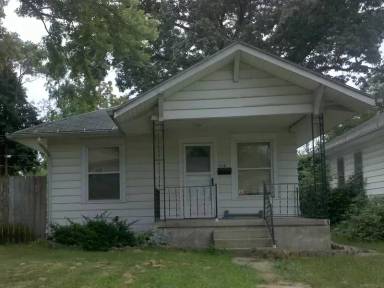 Main picture of 1218 E Donald St