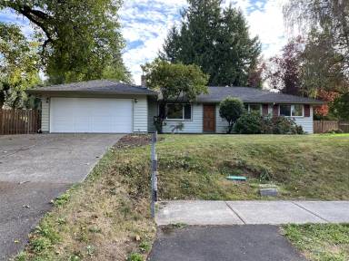 Main picture of 7580 SW Locust St