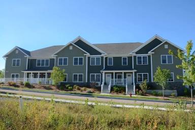 Main picture of 74 S Jefferson Rd