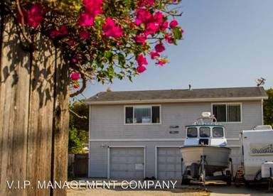 Main picture of 49 W Harrison Ave