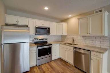 Main picture of 2114 Swift Street - 7