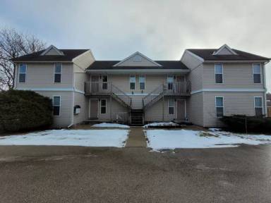 Main picture of 927 Louise St