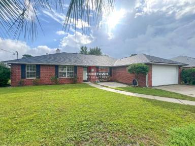 Main picture of 8036 Grand Bahama Dr