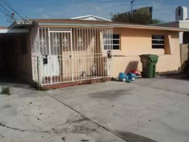 Main picture of 1029 NW 27th Ct