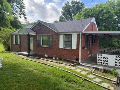 Main picture of 640 Vinson Dr