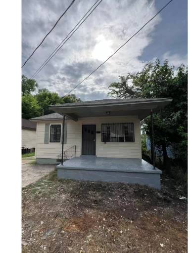 Main picture of 1445 Davis St