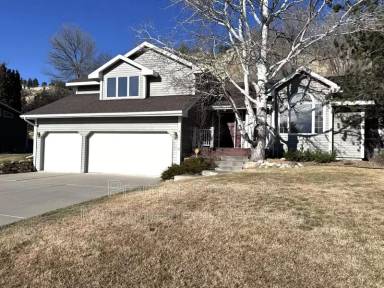 Main picture of 4041 Pine Cove Rd