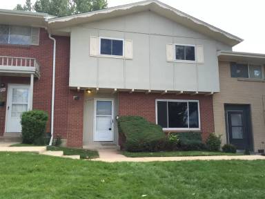 Main picture of 8706 Mariposa St