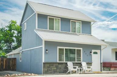 Main picture of 805 Ussie Ave