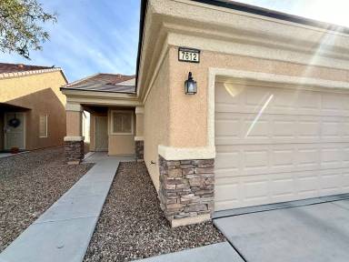 Main picture of 7612 Fruit Dove St