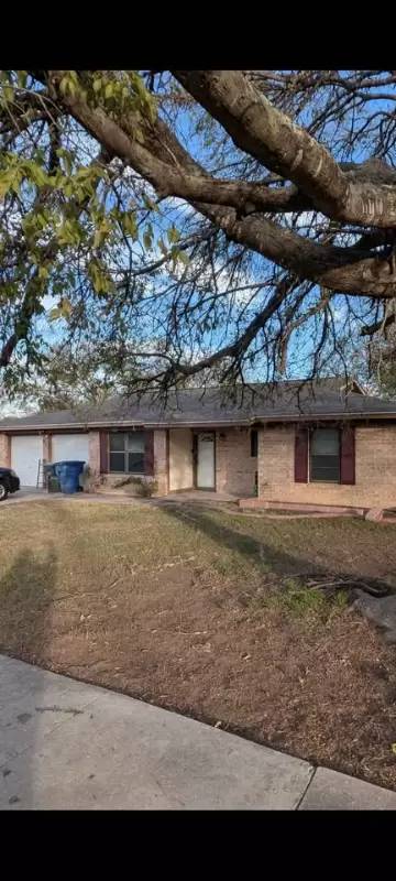 Main picture of 931 Edwards St