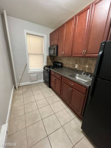 Main picture of 46 Vroom St