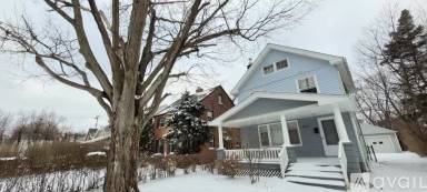 Main picture of 2244 Barrington Rd