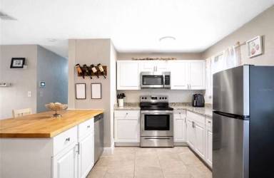 Main picture of 4664 Pleasant Valley Ct