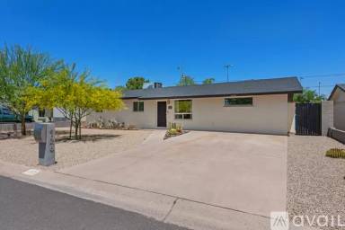 Main picture of 126 W Alice Ave