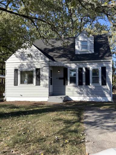 Main picture of 2504 Vendome Dr