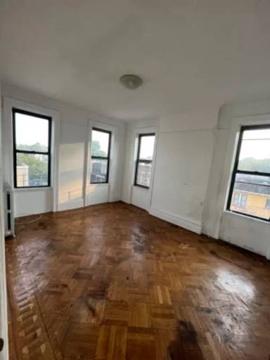 Main picture of 3 Essex St