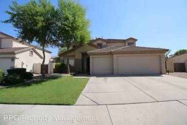 Main picture of 13633 W Alvarado Dr